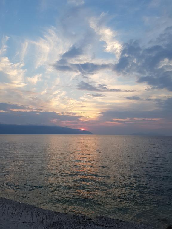 Modern Cozy Apartment Seaview Vlorë Exterior foto